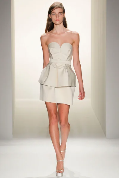 Look 31